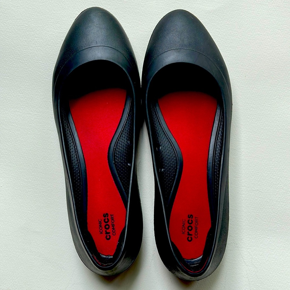 Crocs ballwt flats w size 8 black